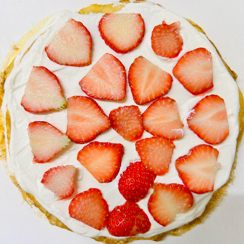 いちごのミルクレープケーキ2